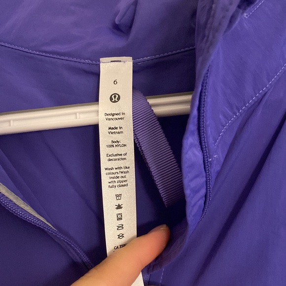 Lululemon Evergreen Anorak Jacket - Picture 2 of 5